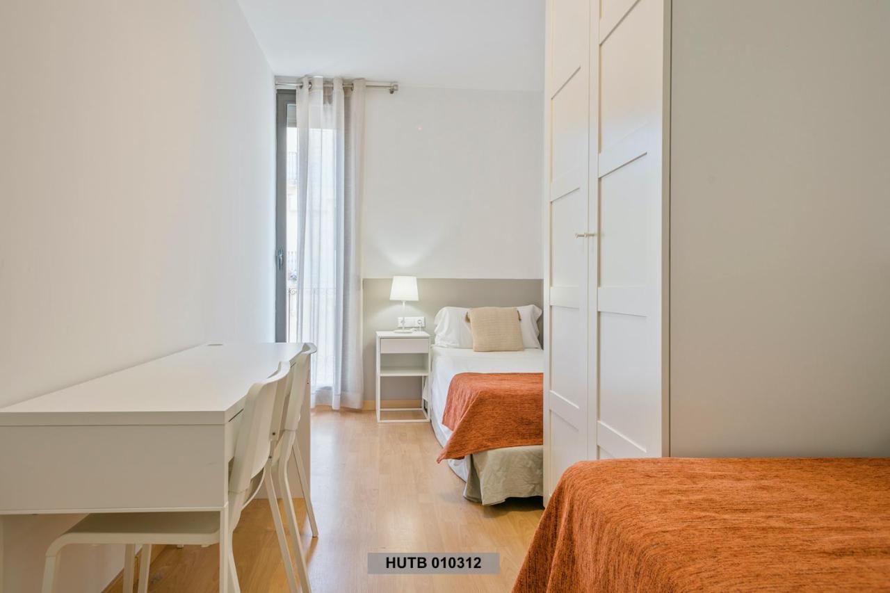 Apartamento Alcam Glorias Barcelona Exterior foto